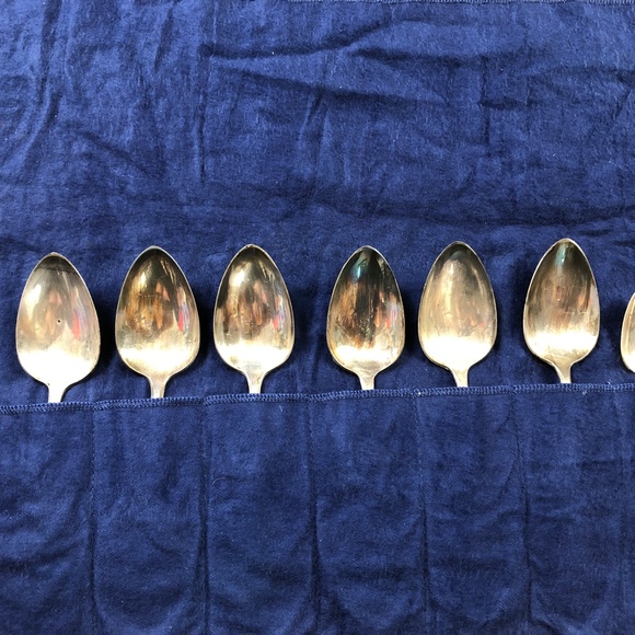 1847 Rogers Bros Frank Herschede Silversmith Vintage XS Triple 36 Pcs Silverware - Picture 6 of 11